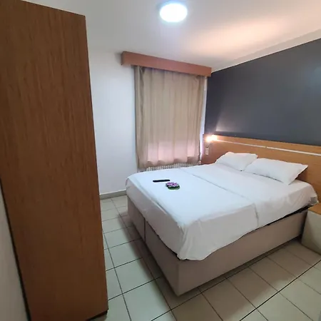 Hotel Le Prince, Poitiers Gare