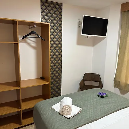 Le Prince, Gare 3* بواتييه