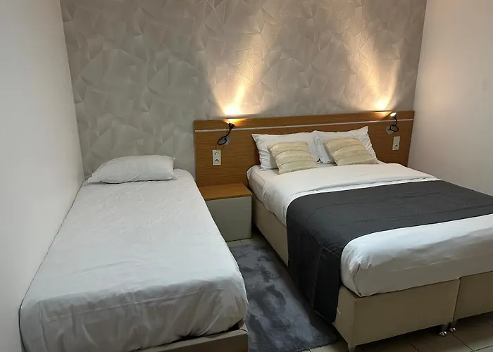 Szálloda Le Prince, Gare 3*